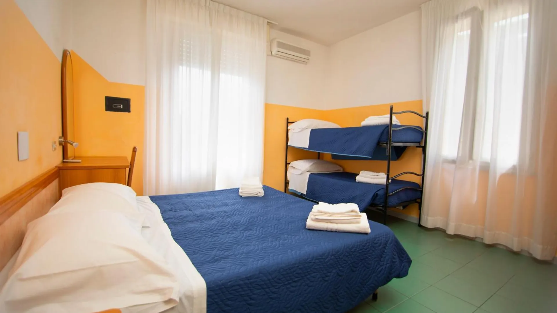 Hotel Montebello Riccione